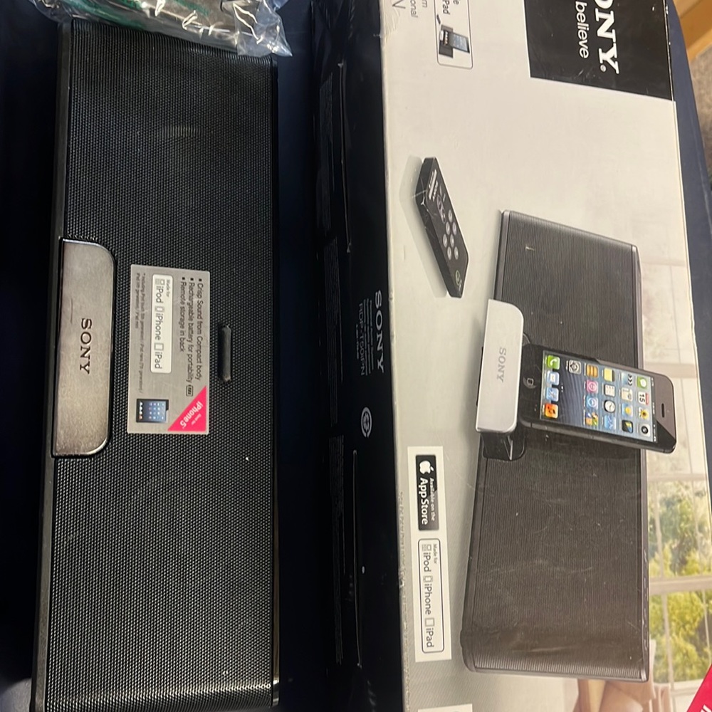 Sony audio system for iPod iPhone iPad